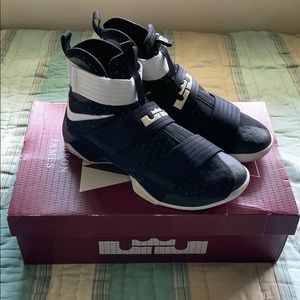 Nike LeBron Soldier 10 Shoes